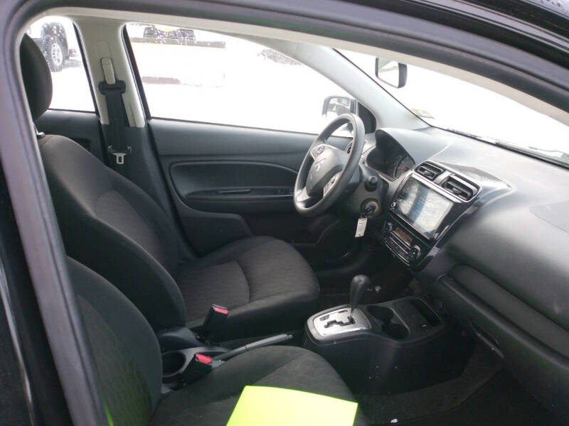 2023 Mitsubishi Mirage ES