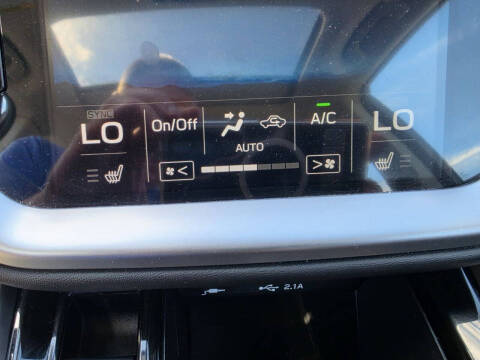 2022 Subaru Legacy Limited