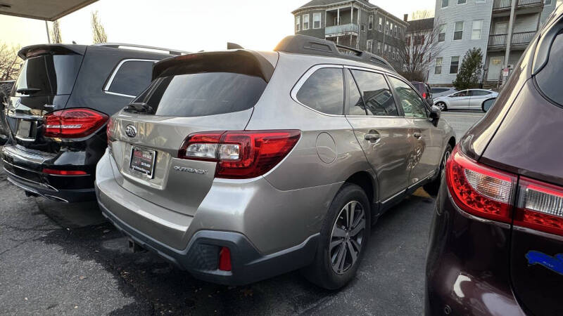 2018 Subaru Outback 2.5i Limited