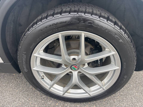 2018 Alfa Romeo Stelvio Ti