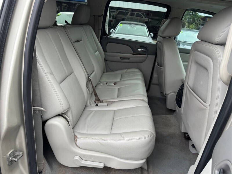 2013 Chevrolet Suburban LT