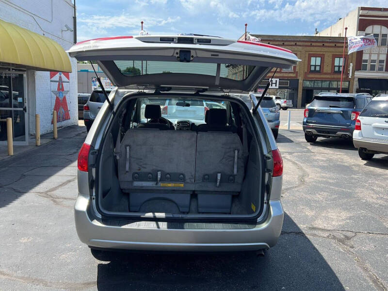 2006 Toyota Sienna
