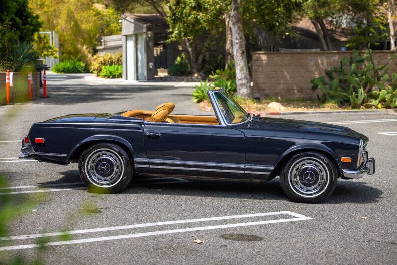 1969 Mercedes-Benz 280-Class