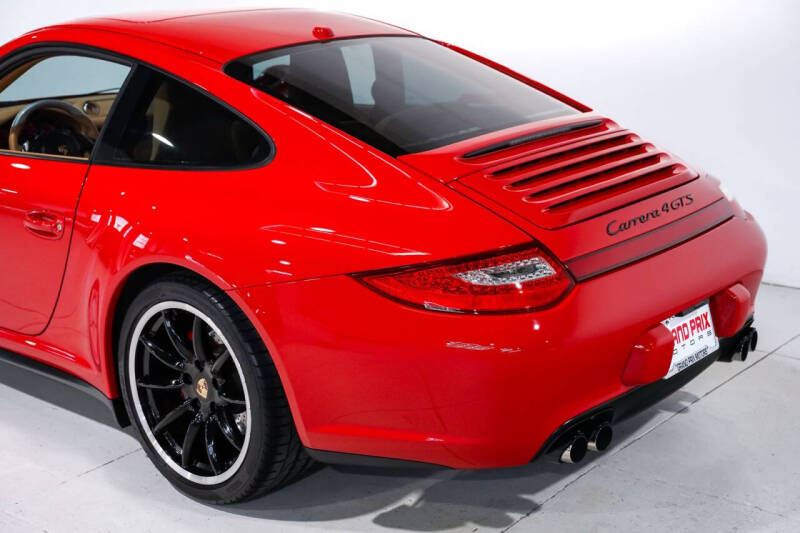 2012 Porsche 911 Carrera 4 GTS