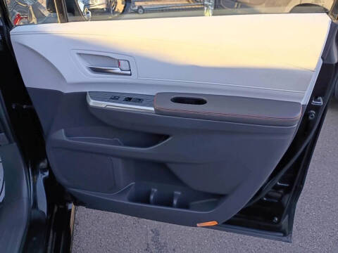 2022 Toyota Sienna XSE 7-Passenger