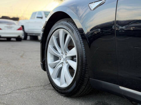 2014 Tesla Model S 85