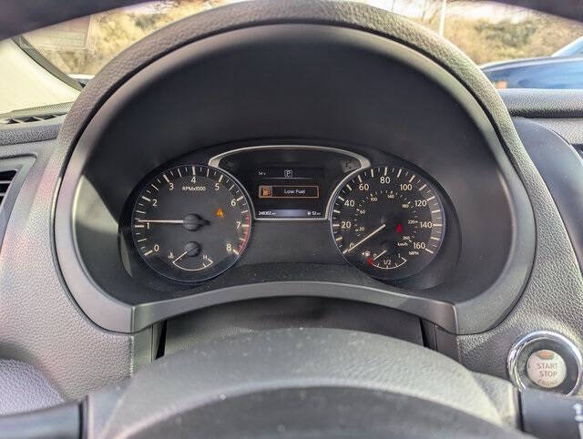 2016 Nissan Altima 2.5 SR