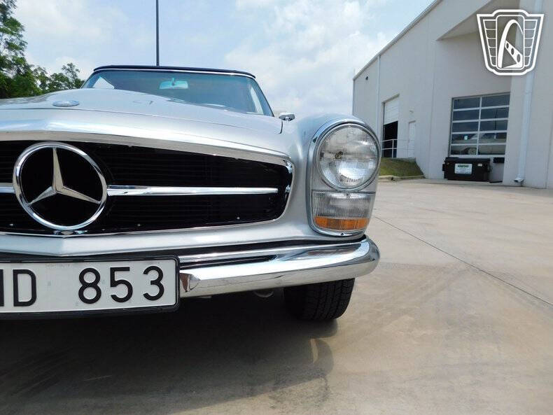 1965 Mercedes-Benz SL-Class