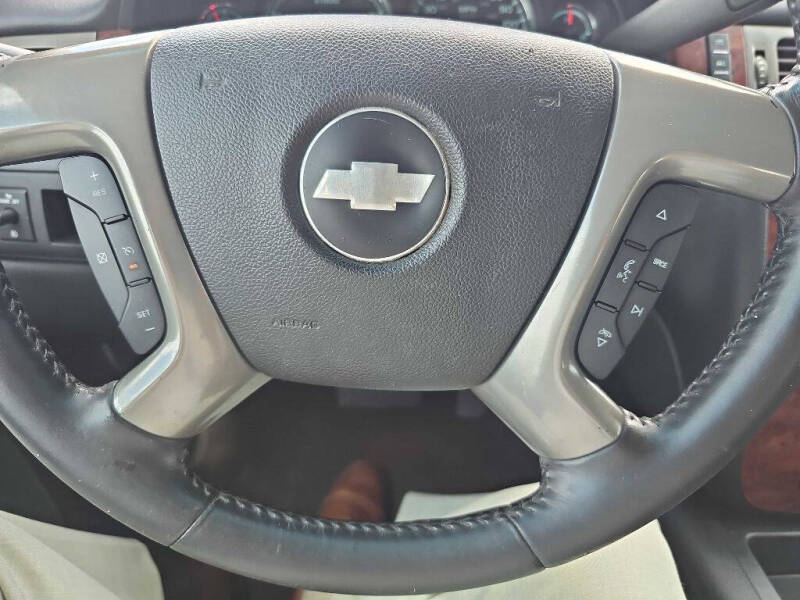 2013 Chevrolet Avalanche LT Black Diamond