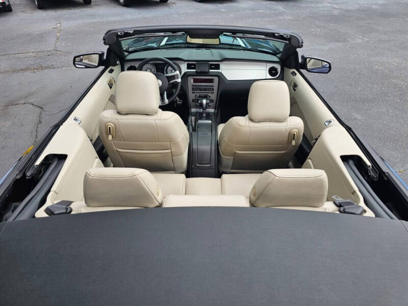 2011 Ford Mustang