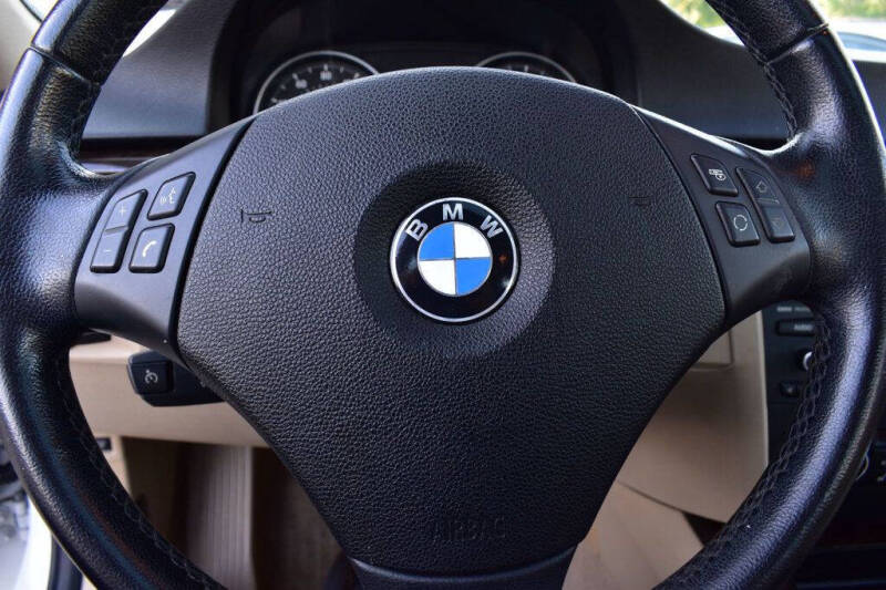 2011 BMW 3 Series 328i