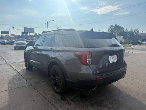 2023 Ford Explorer ST-Line