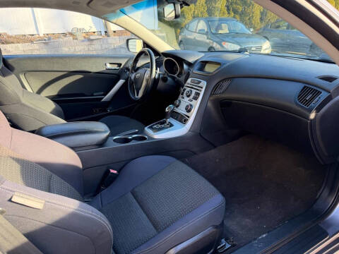2010 Hyundai Genesis Coupe 2.0T