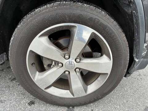 2014 Jeep Grand Cherokee Laredo