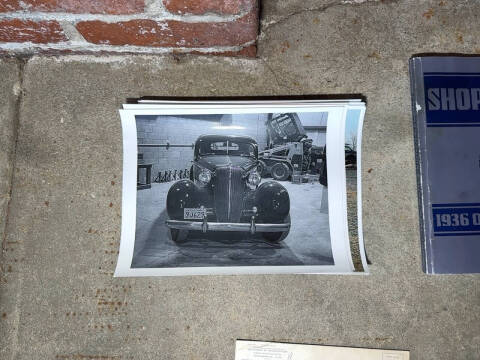 1936 Oldsmobile F-36