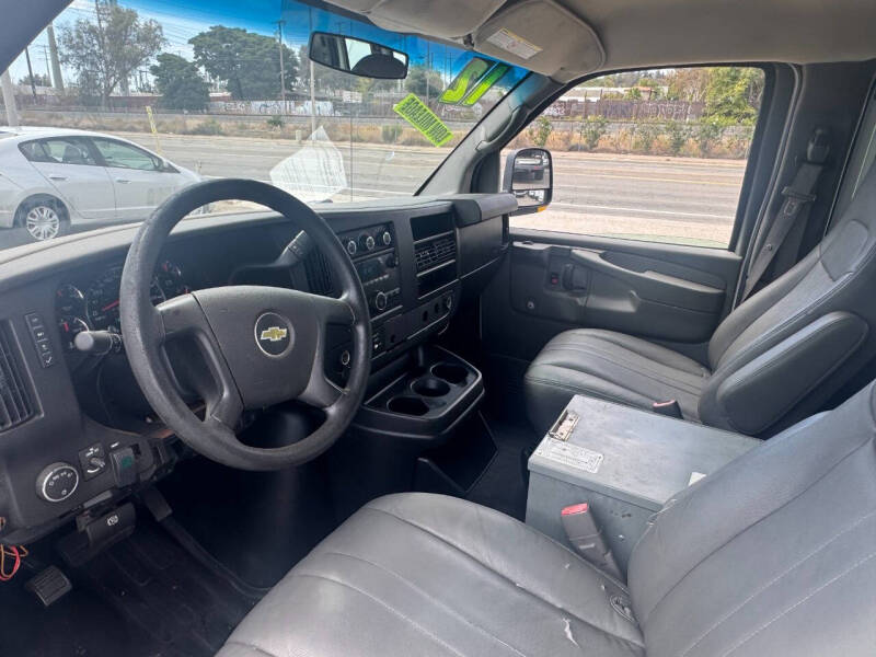2012 Chevrolet Express 2500