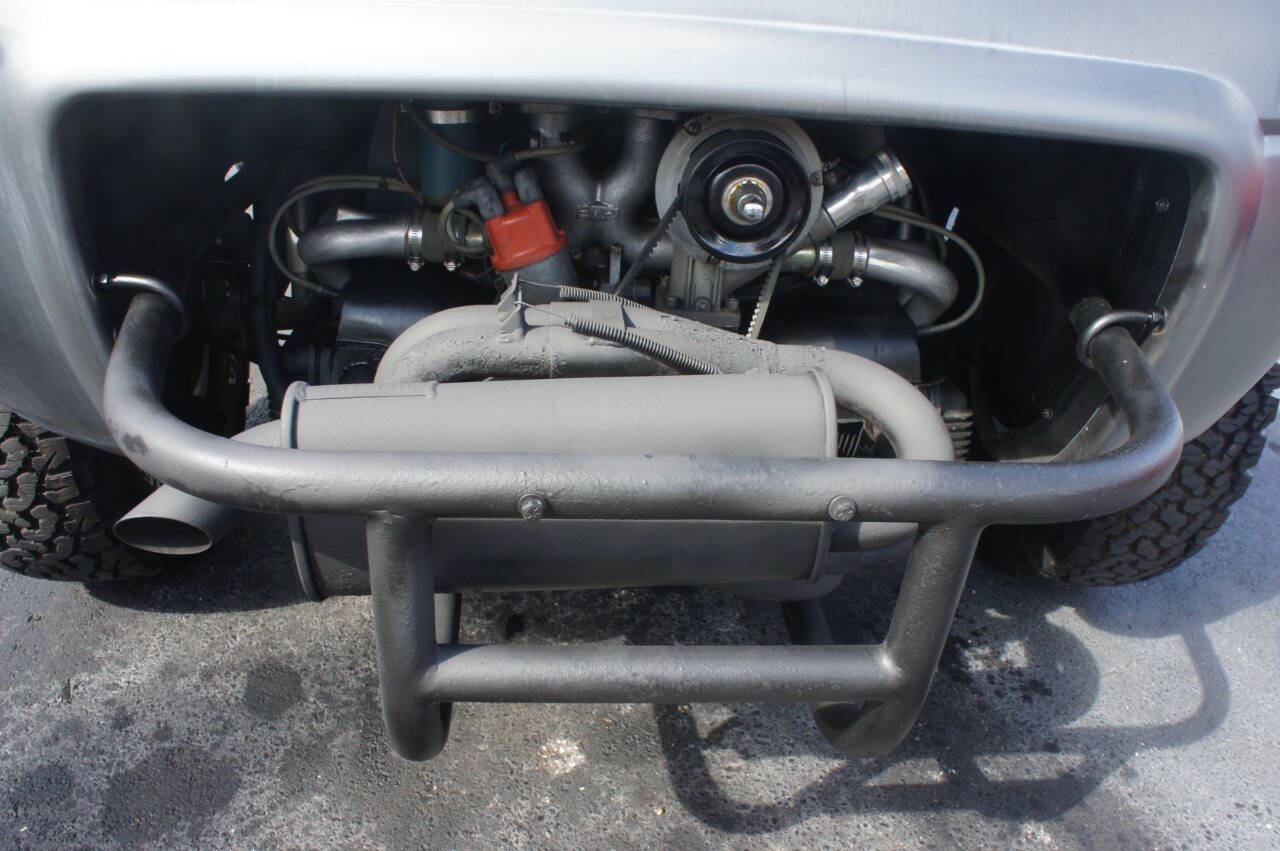 1968 Volkswagen Beetle 24