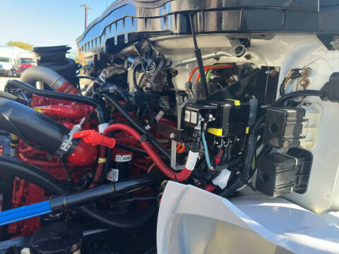 2017 International DuraStar 4300