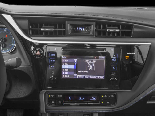 2017 Toyota Corolla 7