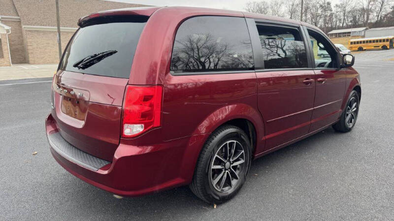 2017 Dodge Grand Caravan SE
