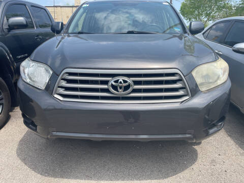 2009 Toyota Highlander for sale at Ideal Cars in Hamilton OH