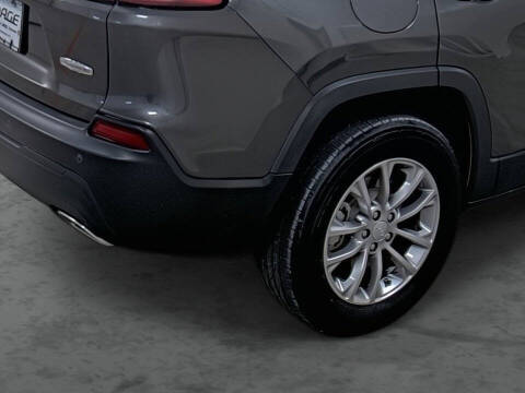 2022 Jeep Cherokee Latitude Lux