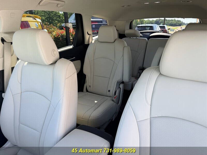 2023 Buick Enclave Essence