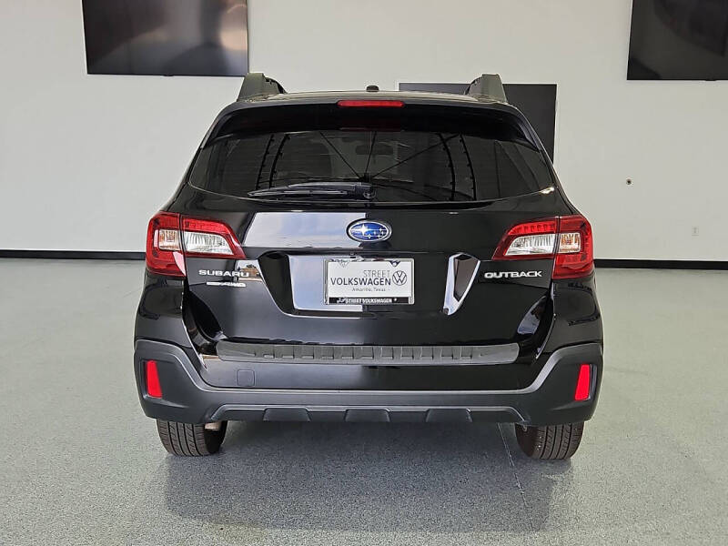 2019 Subaru Outback 2.5i