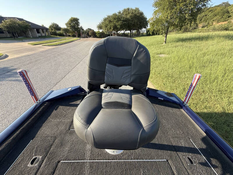 2019 Tracker Pro Team 175 TF