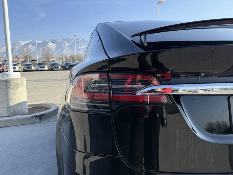 2020 Tesla Model X Long Range