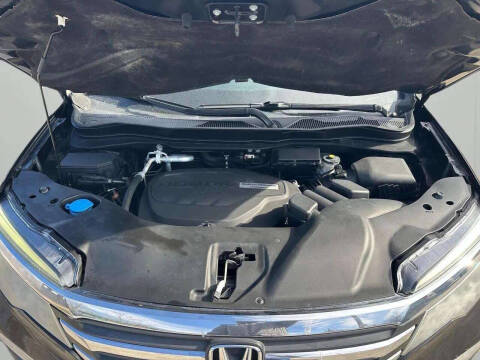 2017 Honda Pilot EX
