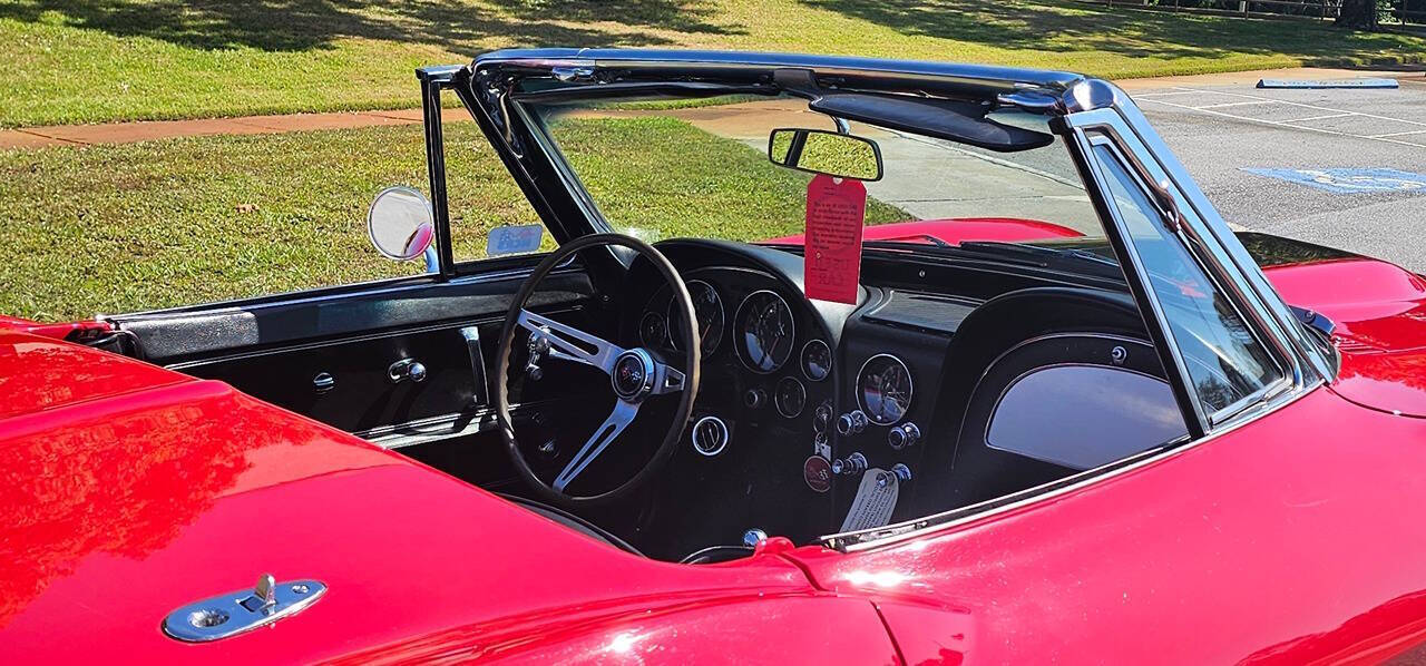 1967 Chevrolet Corvette Stingray 38