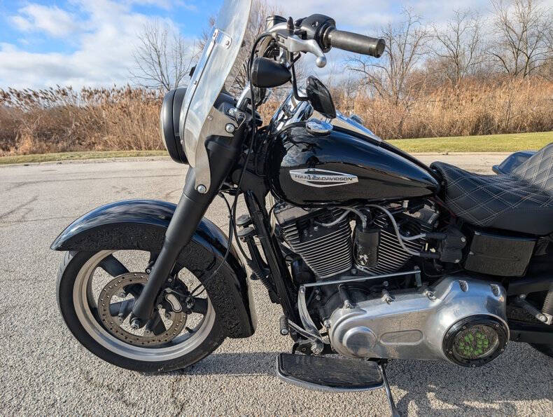 2016 Harley-Davidson FLD Switchback