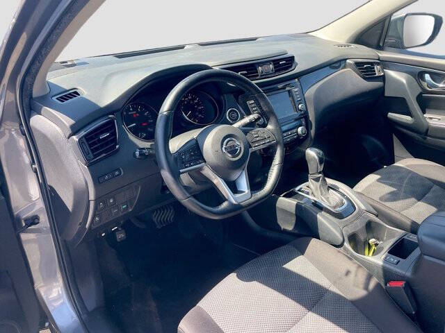 2020 Nissan Rogue Sport SV