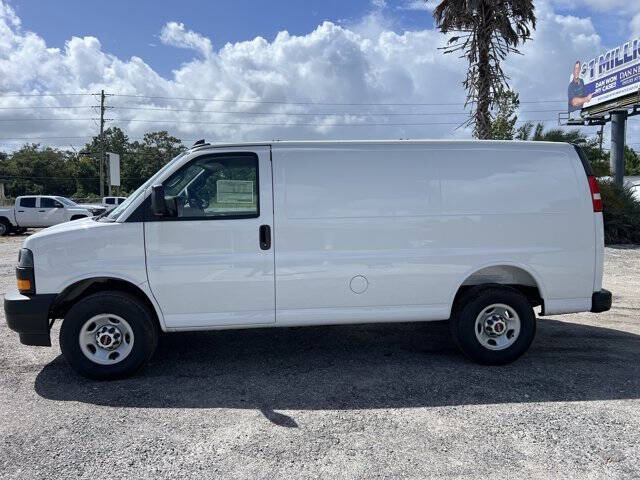 2025 GMC Savana 2500