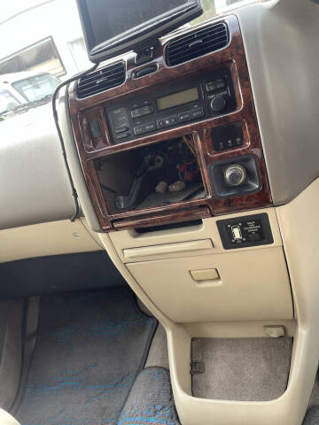 1997 Toyota Granvia