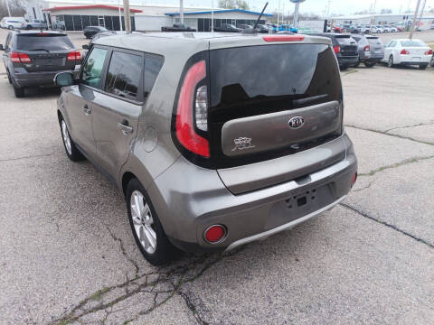 2019 Kia Soul +