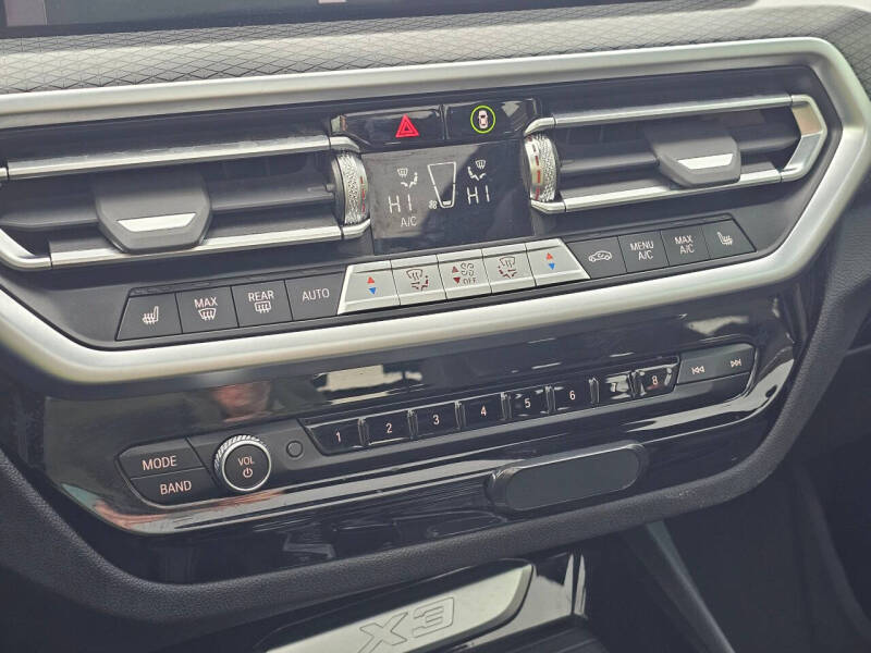 2023 BMW X3 xDrive30i