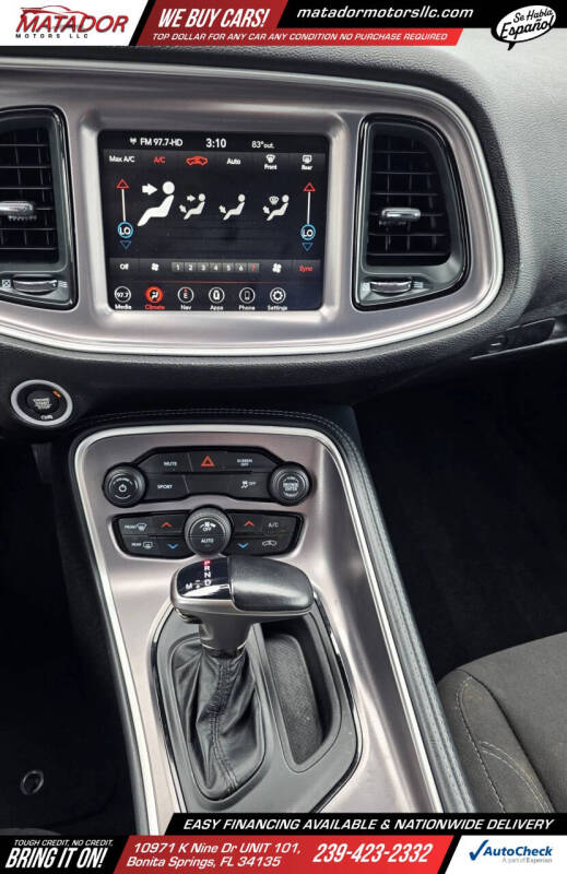 2019 Dodge Challenger SXT