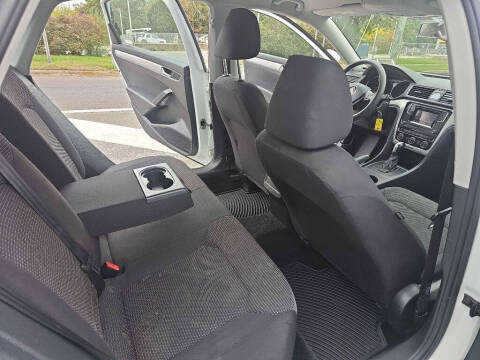 2016 Volkswagen Passat 1.8T S