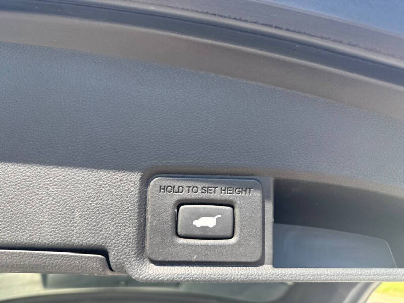 2025 Acura RDX SH-AWD w/Tech