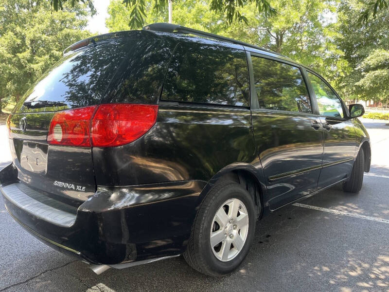 2009 Toyota Sienna XLE