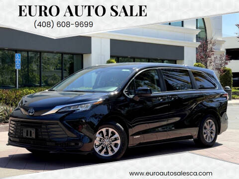 2021 Toyota Sienna LE 8-Passenger