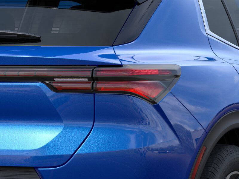 2026 Chevrolet Equinox EV LT 2