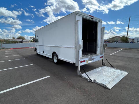 2010 Freightliner MT45 Chassis
