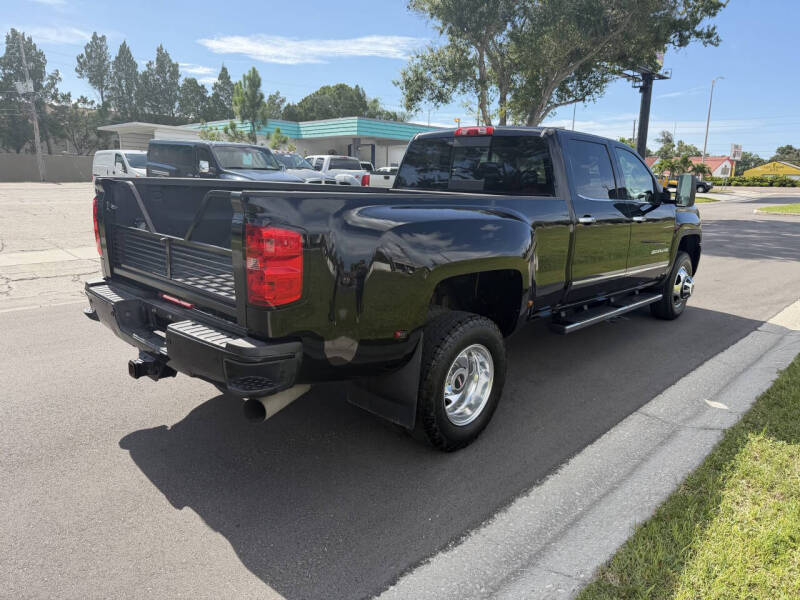 2015 GMC Sierra 3500HD Denali
