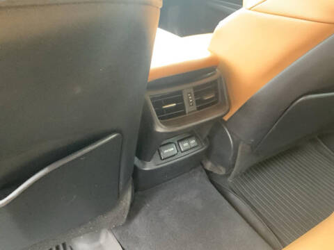 2023 Lexus ES 300h Luxury