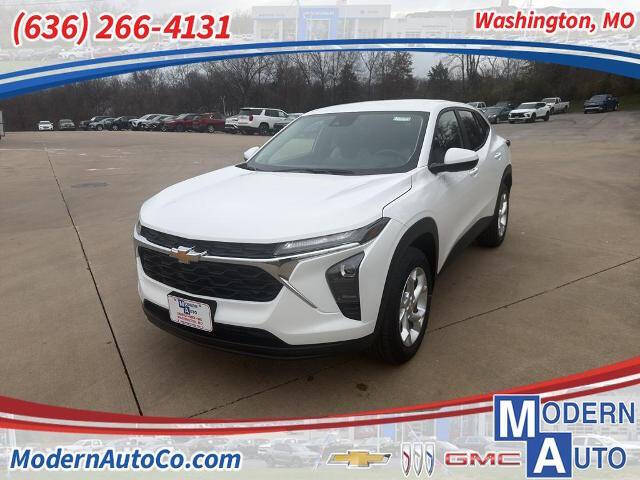 2026 Chevrolet Trax LS's photo