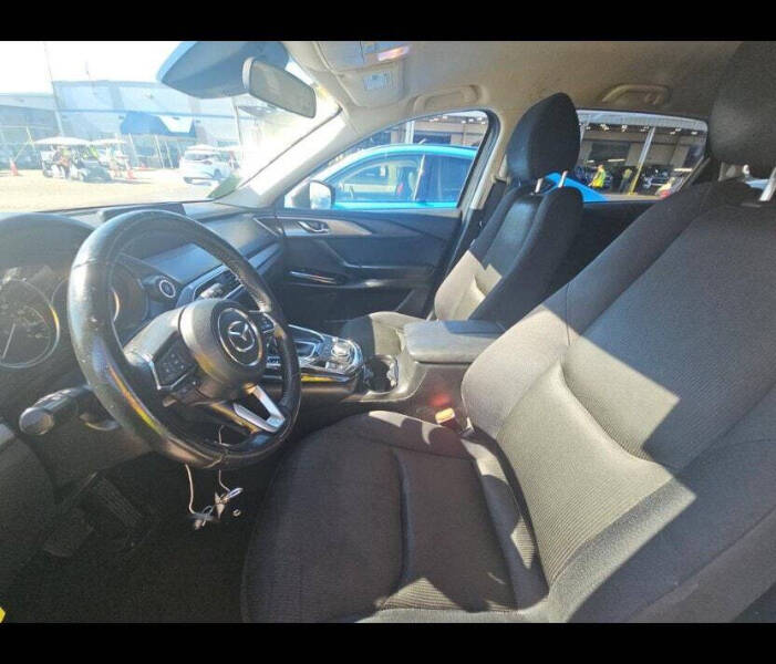 2022 Mazda CX-9 Sport