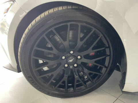 2017 Ford Mustang GT Premium